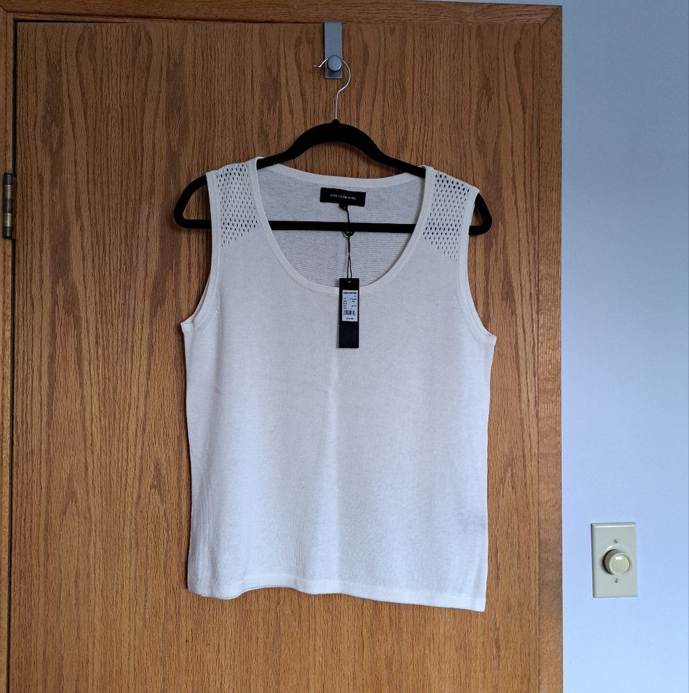 Jones New York White Sleeveless Knit Top